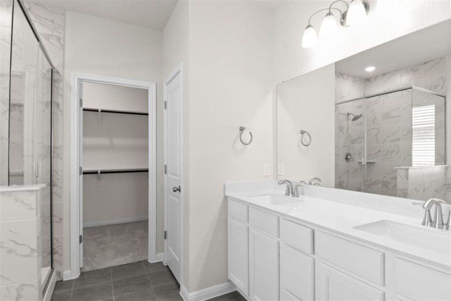 Furnished interior view inside a new home in Saddle Creek, Georgetown (Image 31).