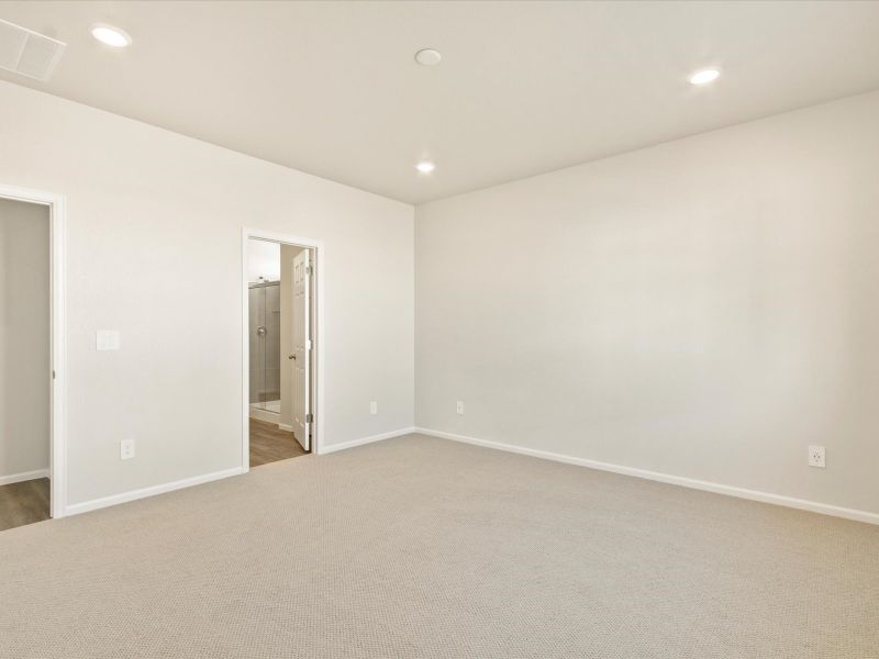 The Cherry Creek floorplan interior image taken at a Meritage Homes community in Northern Colorado.