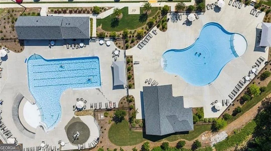 Community amenities in Twin Lakes, Hoschton (Image 19).