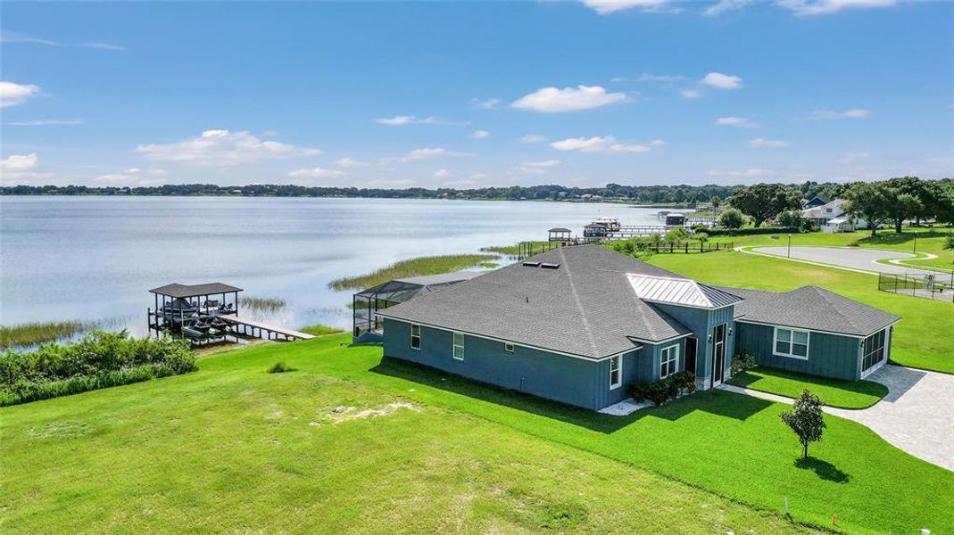 Front exterior of a new home in , Auburndale, FL, highlighting curb appeal (Image 26).
