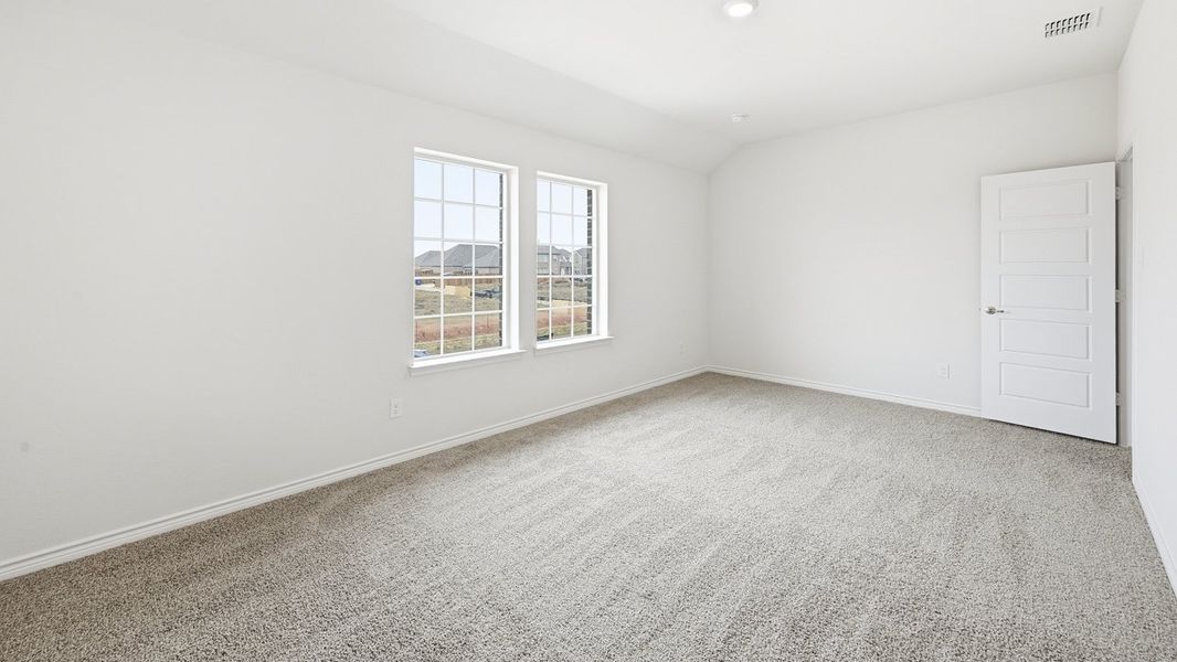 Spacious, unfurnished interior of a new home in Lilybrooke at Legacy Hills, Celina (Image 6).