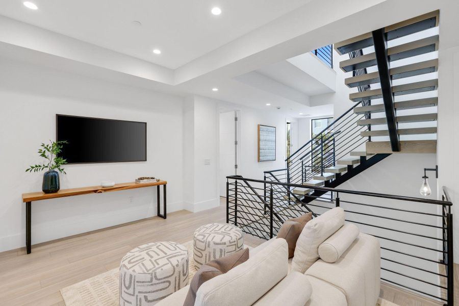 408 Southeast 2nd St - 45.jpg-SMALL