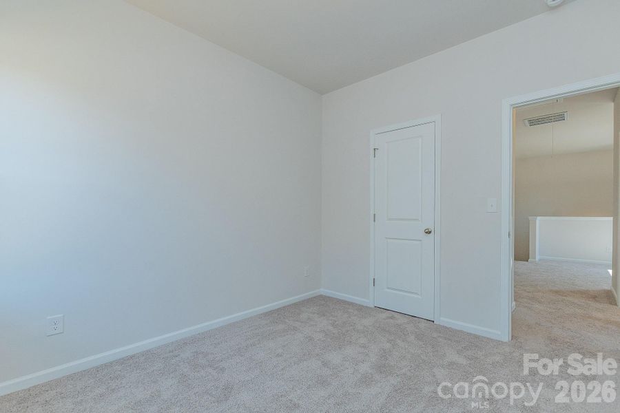 Spacious, unfurnished interior of a new home in Cedar Meadows, Monroe (Image 25).