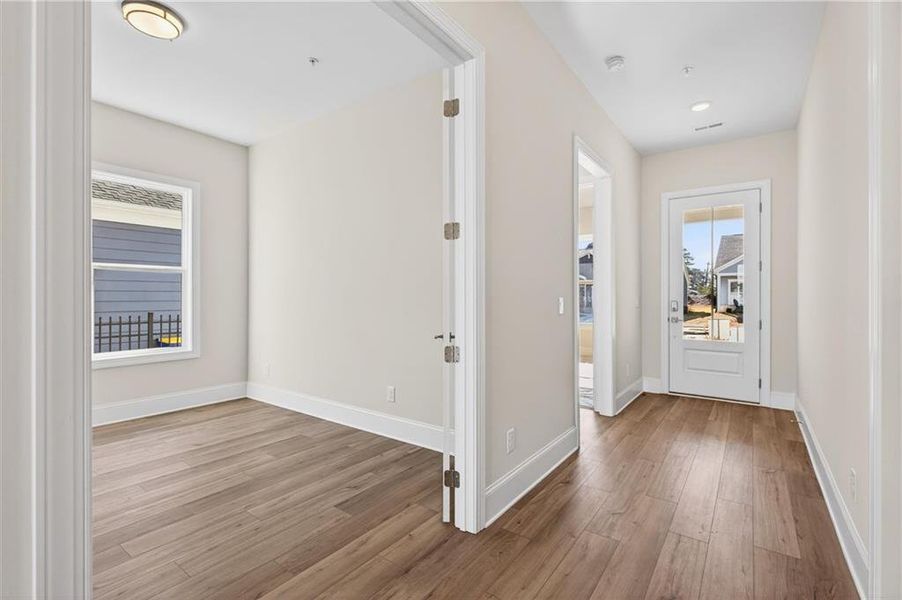 Spacious, unfurnished interior of a new home in The Reserve at Bells Ferry, Kennesaw (Image 16).