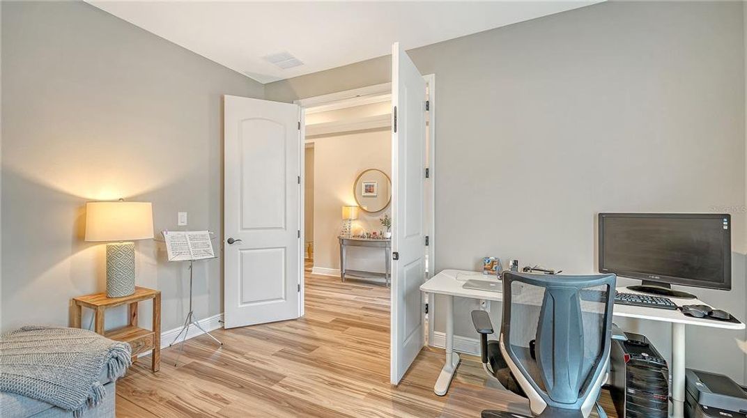 Furnished interior view inside a new home in , Bradenton (Image 12).