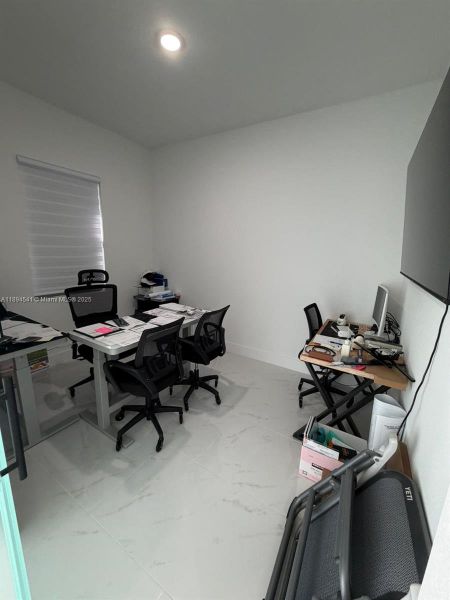 Furnished interior view inside a new home in , Lehigh Acres (Image 6). Furnished interior view inside a new home in , Lehigh Acres (Image 6).