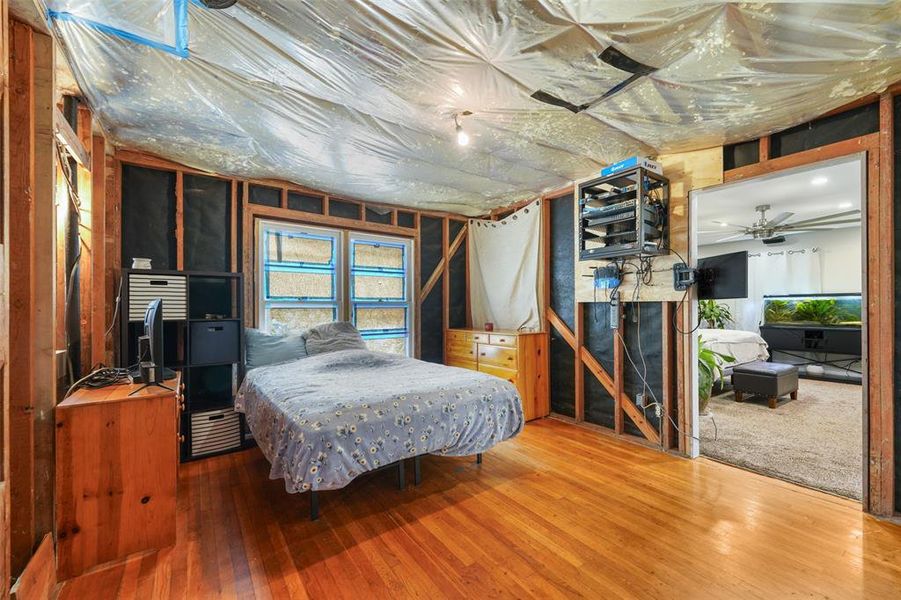 Community amenities in , Springtown (Image 23).