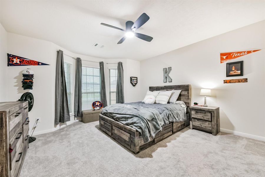Furnished interior view inside a new home in , League City (Image 30).