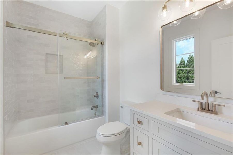 Furnished interior view inside a new home in , Alpharetta (Image 11).