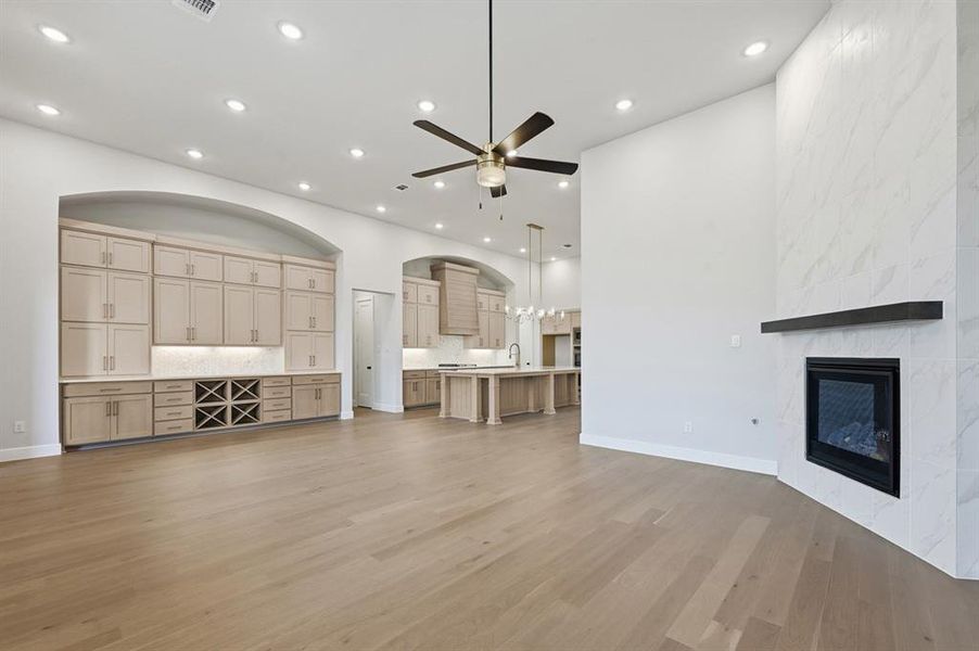 Spacious, unfurnished interior of a new home in Saddle Star Estates, Rockwall (Image 20).