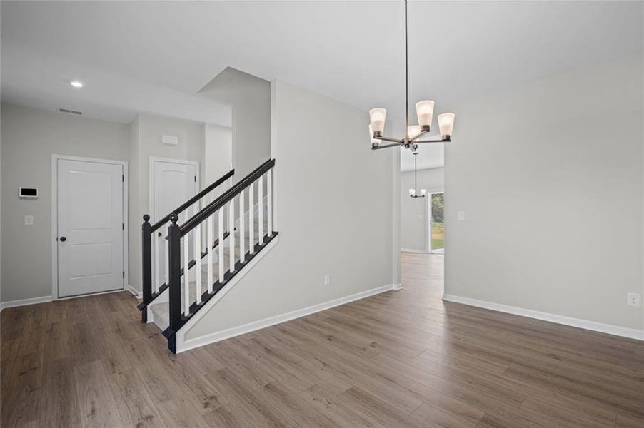 Spacious, unfurnished interior of a new home in Three Rivers, Rome (Image 24).