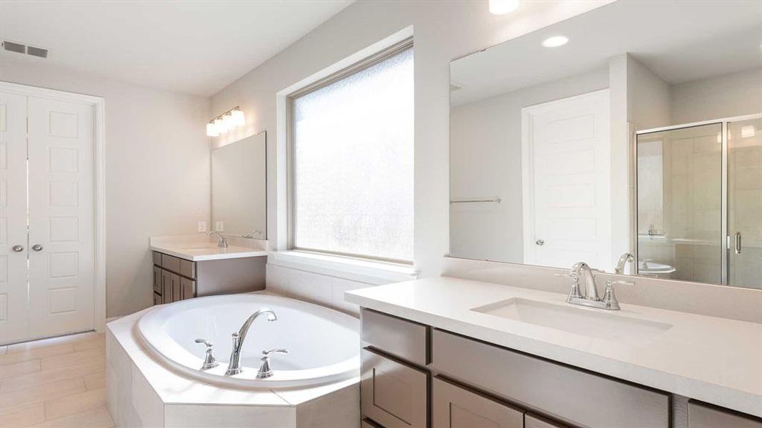 Furnished interior view inside a new home in Trinity Falls 50', McKinney (Image 13).