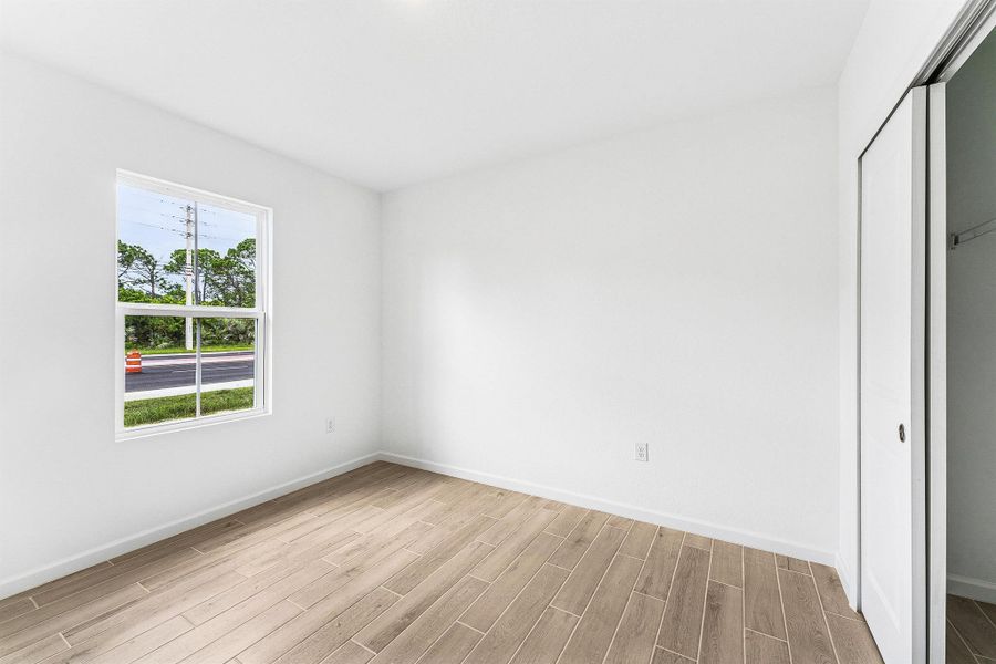 Spacious, unfurnished interior of a new home in , Port St. Lucie (Image 32).