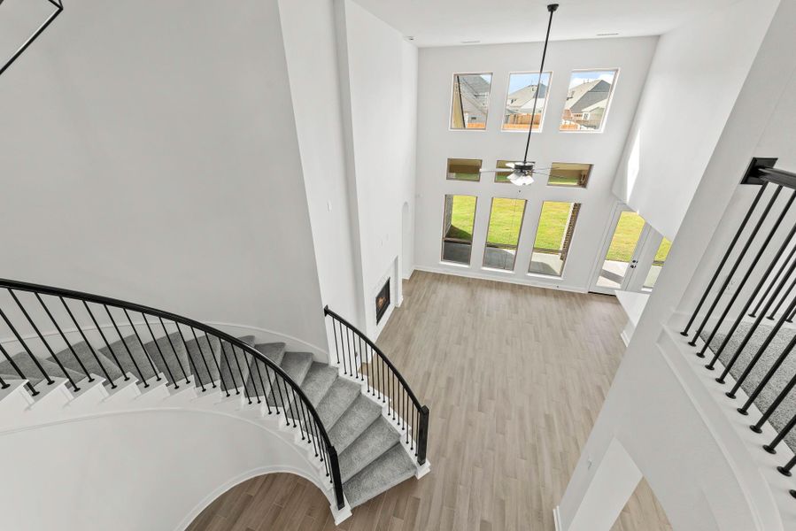 Representative image. Features, specifications, selections and colors may vary. Representative image. Features, specifications, selections and colors may vary.