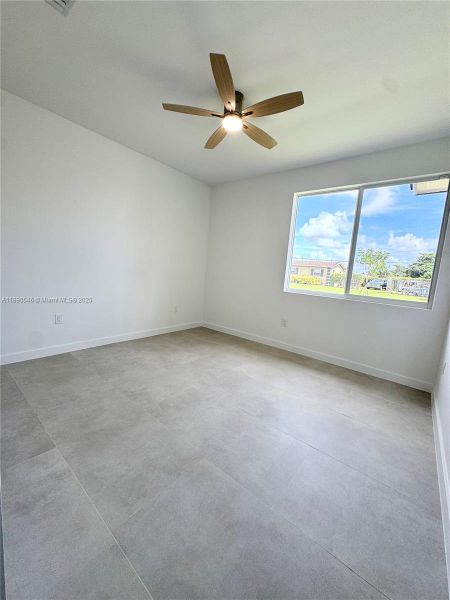 Spacious, unfurnished interior of a new home in , Miami (Image 13).
