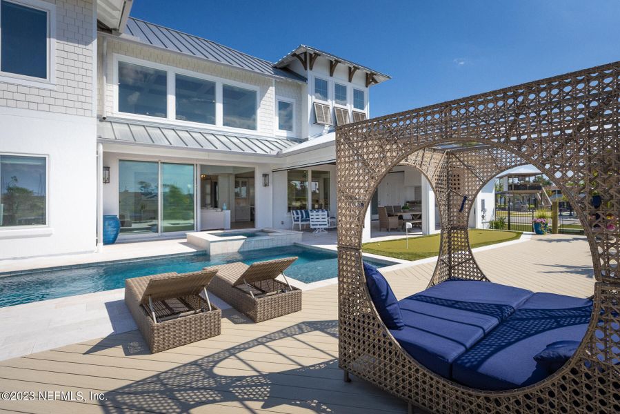 Image 40 of a home in .