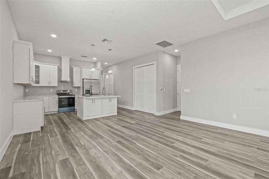 Image 37 of a home in .