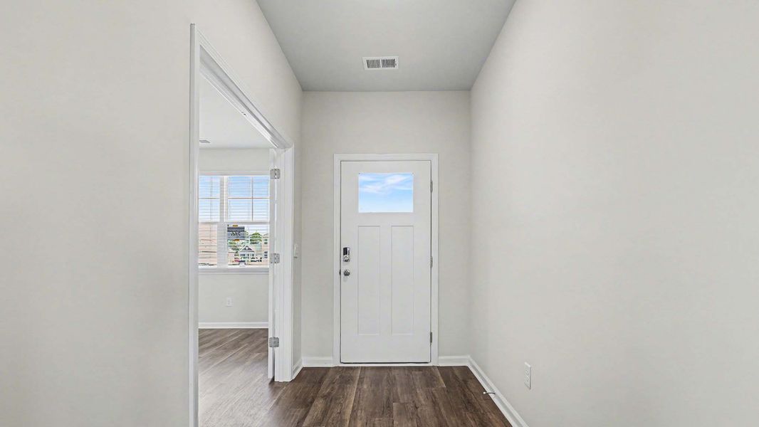 Spacious, unfurnished interior of a new home in Auberon Woods, Conway (Image 8).