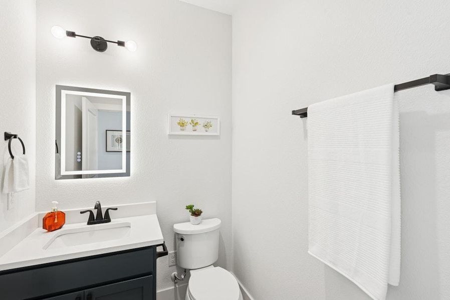 Furnished interior view inside a new home in , Lago Vista (Image 23). Furnished interior view inside a new home in , Lago Vista (Image 23).