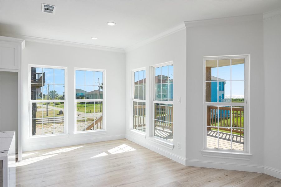 Spacious, unfurnished interior of a new home in , Bolivar Peninsula (Image 47).