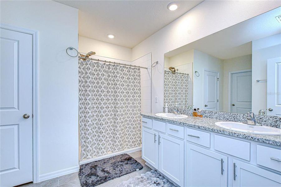 Furnished interior view inside a new home in , Zephyrhills (Image 50). Furnished interior view inside a new home in , Zephyrhills (Image 50).