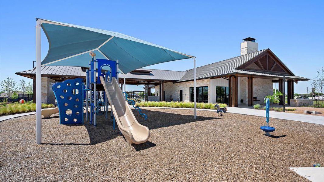 Community amenities in Carillon, Manor (Image 27).