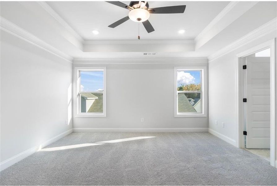 Spacious, unfurnished interior of a new home in Ridge Pointe, Athens (Image 15).
