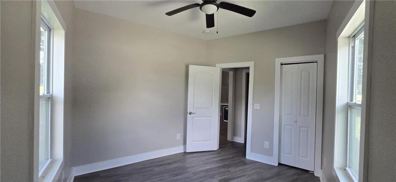 Spacious, unfurnished interior of a new home in , Atlanta (Image 24).
