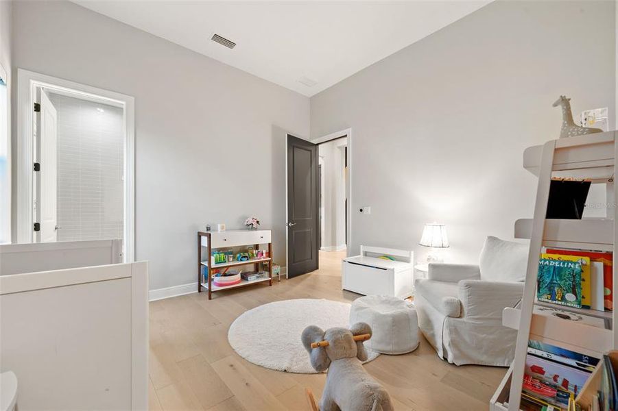 Furnished interior view inside a new home in , Sarasota (Image 42).