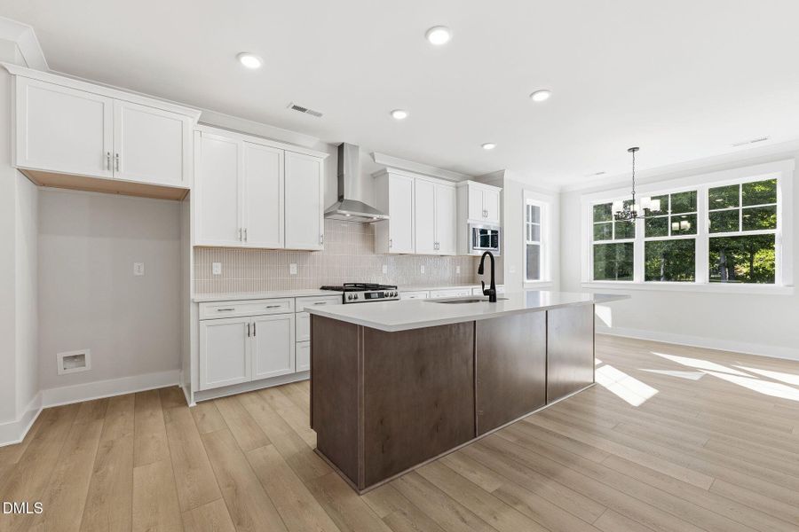 42-web-or-mls-_2109804