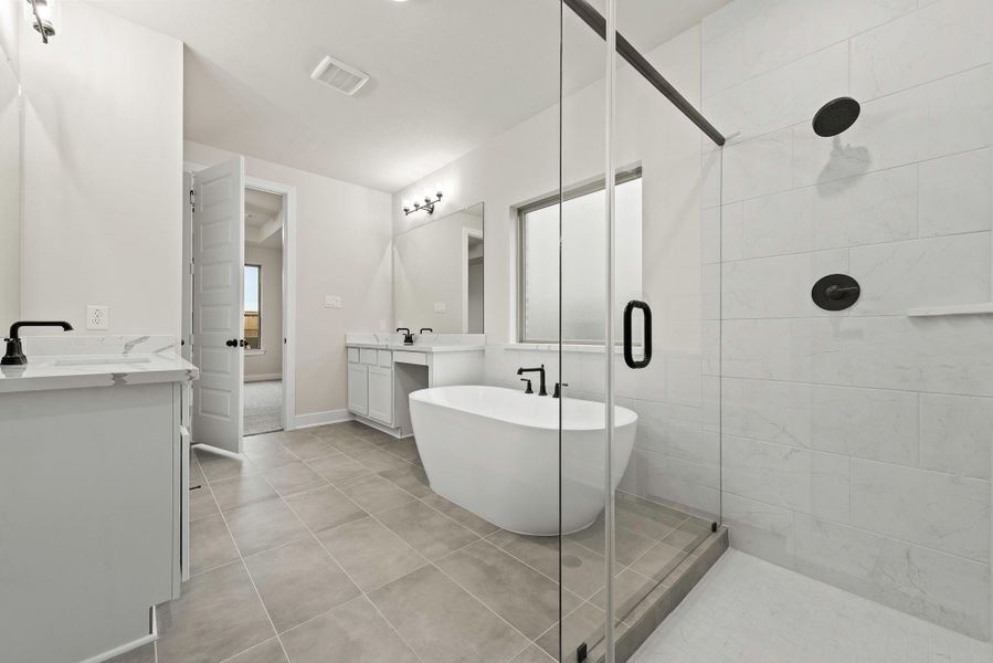 Representative image. Features, specifications, selections and colors may vary. Representative image. Features, specifications, selections and colors may vary.