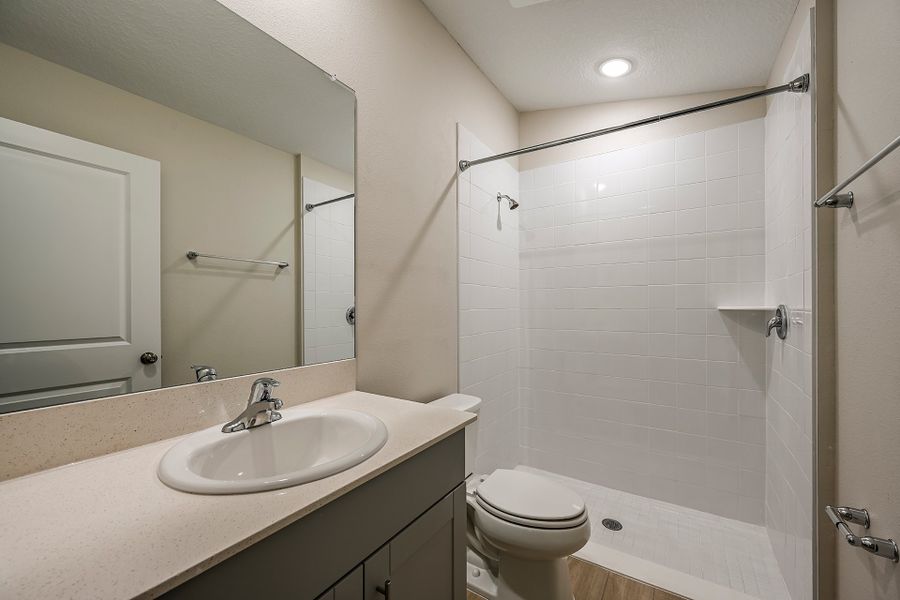 Furnished interior view inside a new home in Scenic Terrace, Haines City (Image 9).