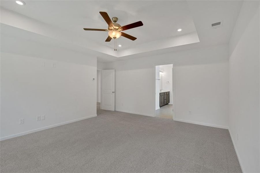 Spacious, unfurnished interior of a new home in The Overlook at Factory Shoals, Mableton (Image 23).