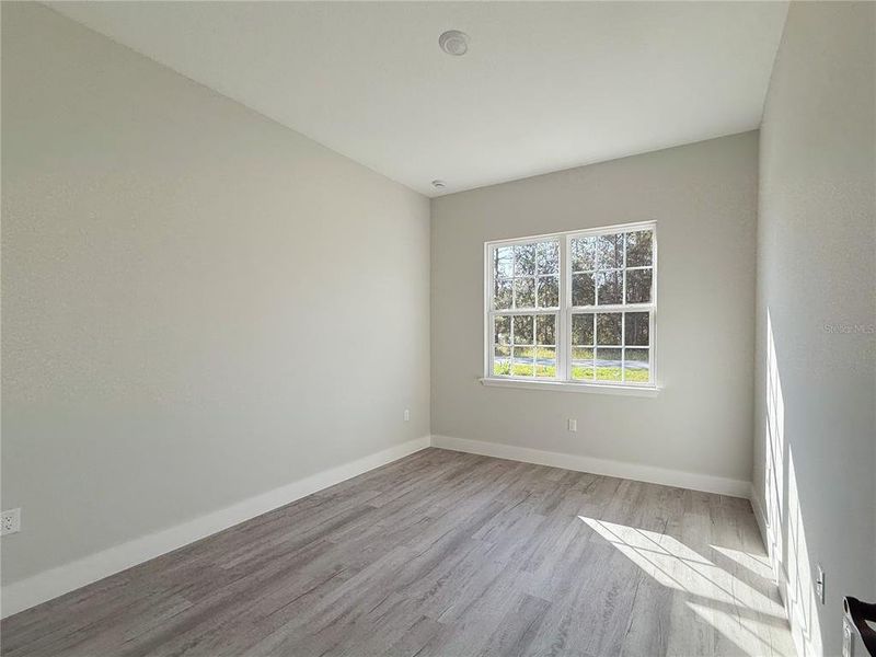 Spacious, unfurnished interior of a new home in , Ocala (Image 19).