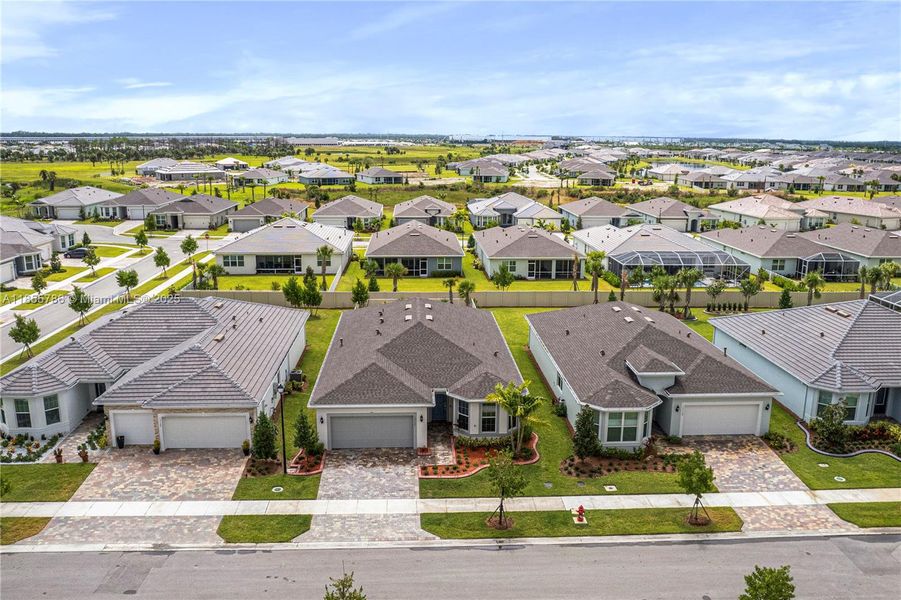 Image 39 of a home in Del Webb Tradition.