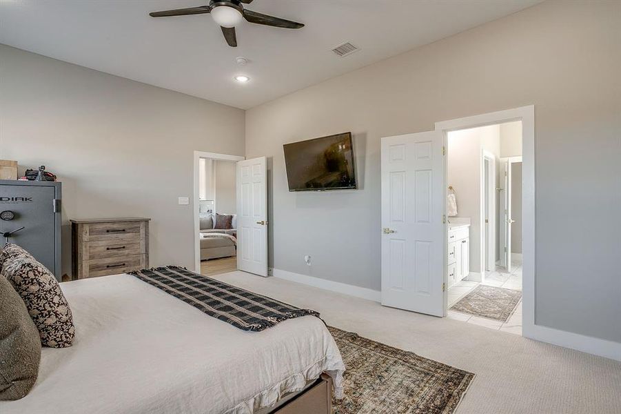 Furnished interior view inside a new home in , Mineral Wells (Image 6).