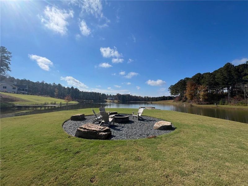 Community amenities in , Eatonton (Image 6).