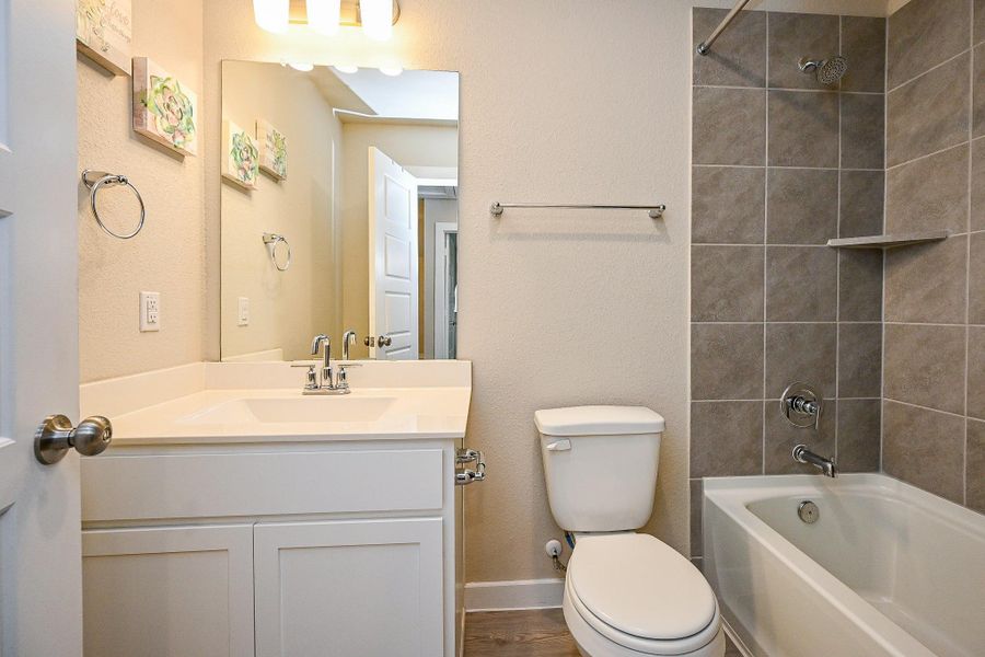 Image 26 of a home in Mustang Crossing.