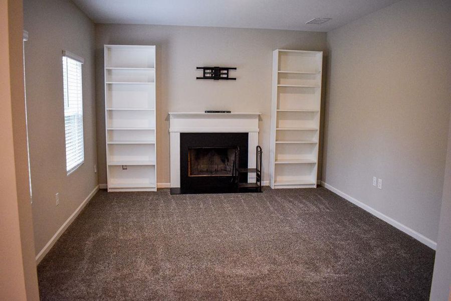 Spacious, unfurnished interior of a new home in , Dallas (Image 77). Spacious, unfurnished interior of a new home in , Dallas (Image 77).