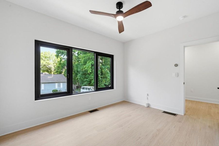 Spacious, unfurnished interior of a new home in , Decatur (Image 49).