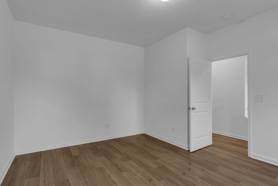 Spacious, unfurnished interior of a new home in Sweetbriar Place, Lebanon (Image 16). Spacious, unfurnished interior of a new home in Sweetbriar Place, Lebanon (Image 16).