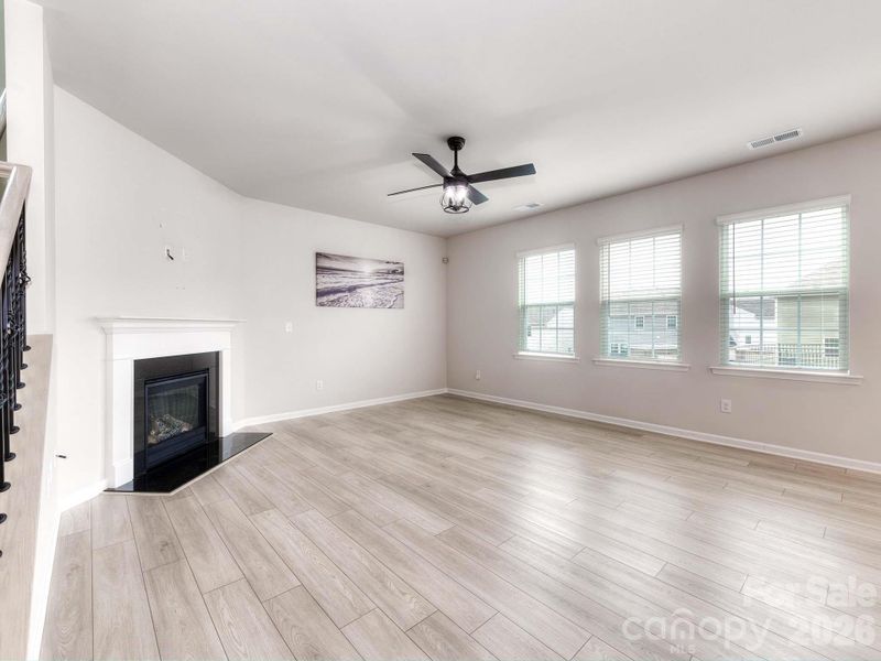 Spacious, unfurnished interior of a new home in Shannon Woods, Maiden (Image 31).