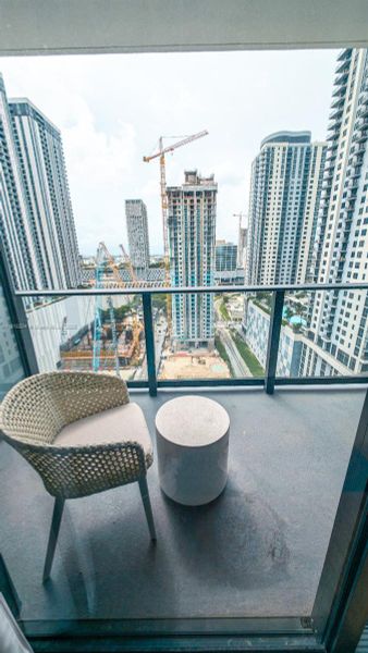 Exterior details and patio area of a home in Gale Hotel & Residences Miami (former Natiivo), Miami (Image 2). Exterior details and patio area of a home in Gale Hotel & Residences Miami (former Natiivo), Miami (Image 2).