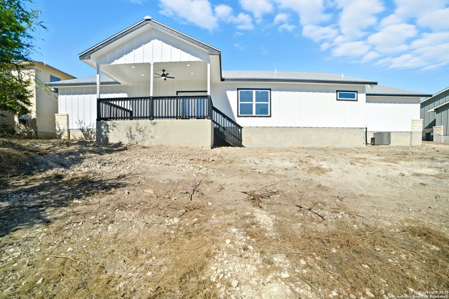 Site preparation for new homesites in , Lakehills (Image 32).