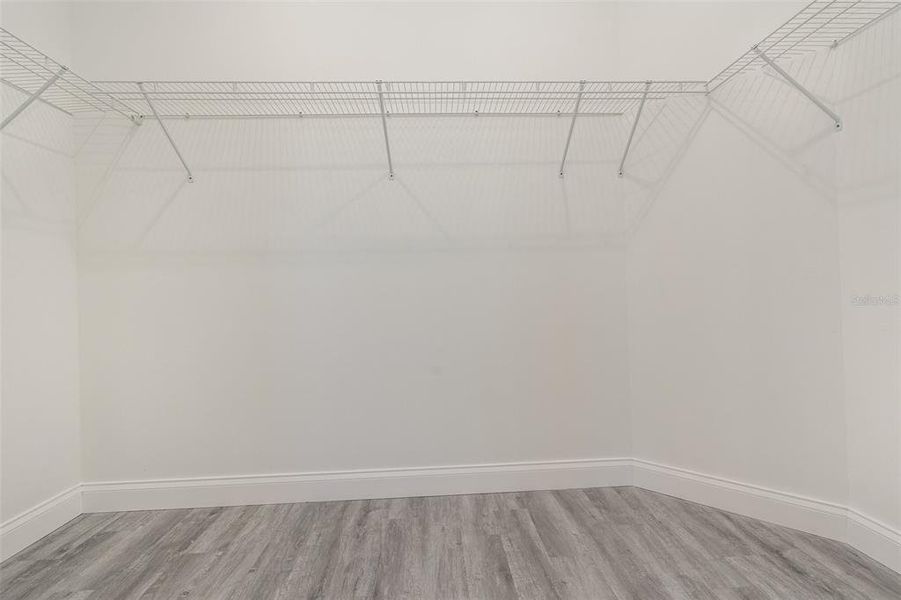 Spacious, unfurnished interior of a new home in , Palm Bay (Image 25).