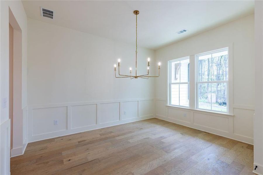 Spacious, unfurnished interior of a new home in , Gainesville (Image 21).