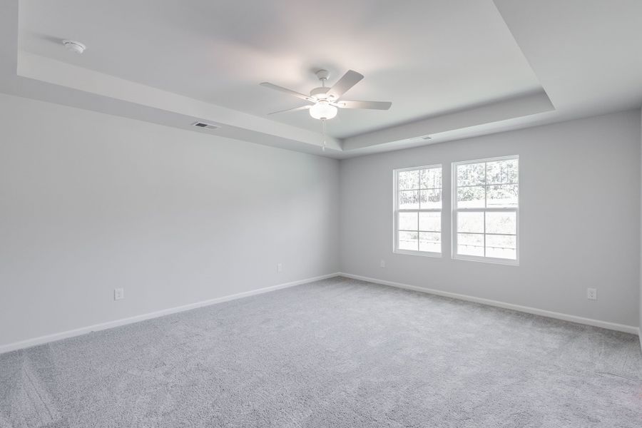Spacious, unfurnished interior of a new home in Bluefield, Lexington (Image 22).