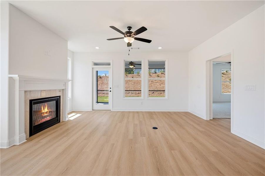 Spacious, unfurnished interior of a new home in Echols Farm, Hiram (Image 28).