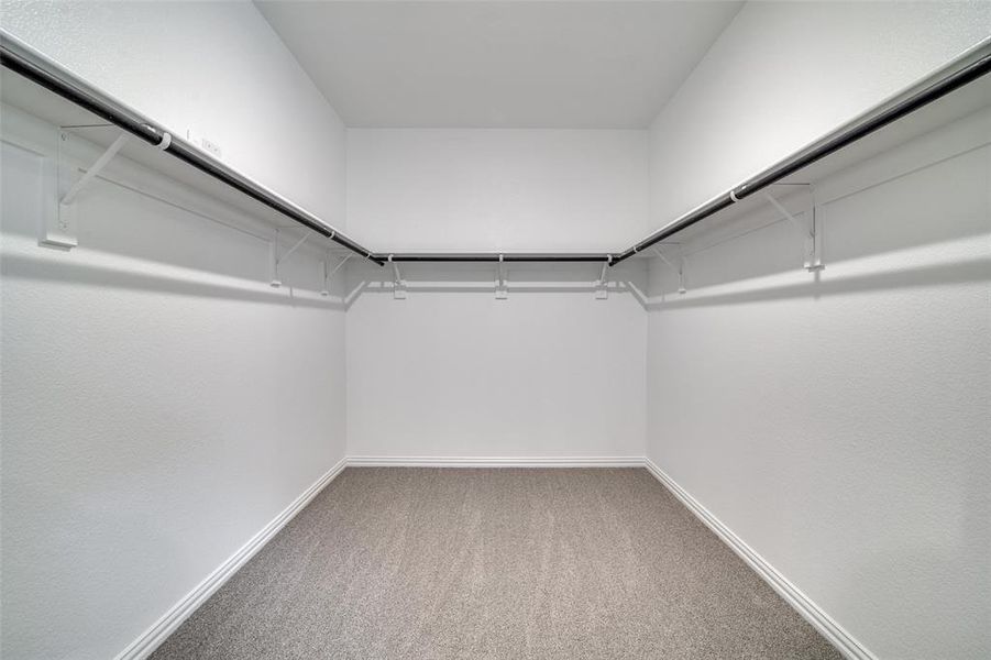 Spacious, unfurnished interior of a new home in River Ridge, Crandall (Image 24).