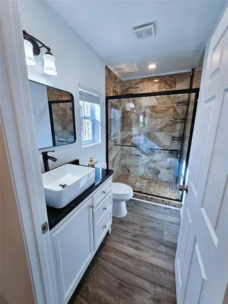 Furnished interior view inside a new home in , Dunnellon (Image 8).